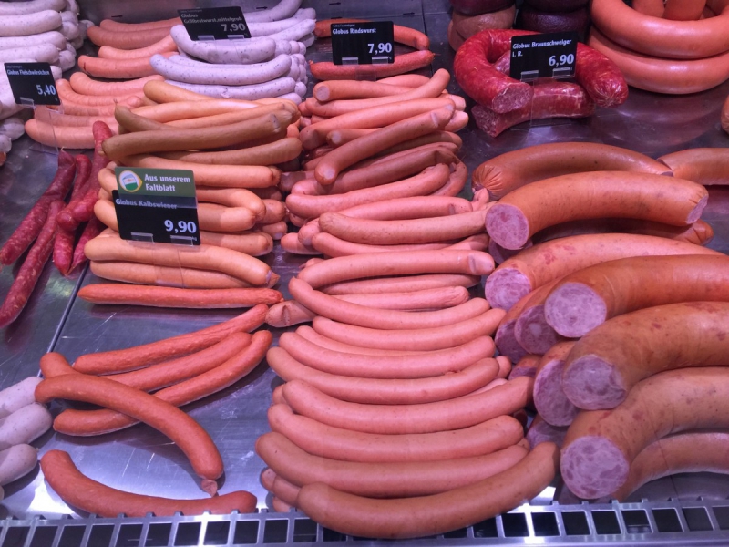 vente-LA SEYNE SUR MER-min_sausages_meat_butchery-1069321